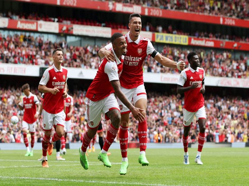 Các cầu thủ Arsenal từ xưa đến nay luôn cháy hết mình vì đội bóng
