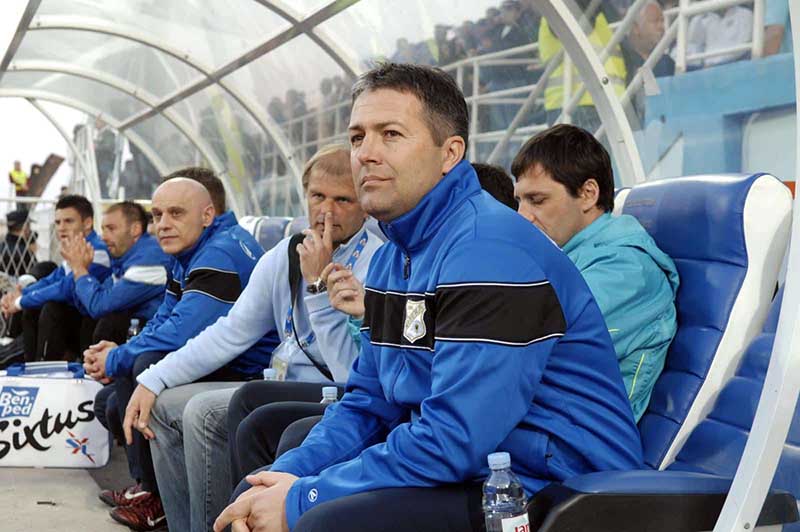 HLV Dragan Skocic dẫn dắt nhiều đội bóng HLV Dragan Skocic dẫn dắt nhiều đội bóng