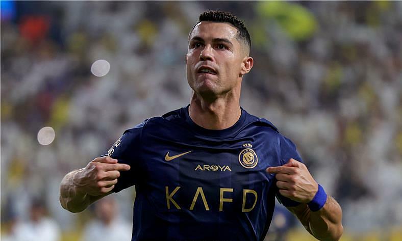 Siêu sao Cristiano Ronaldo là một trong những cầu thủ nhiều danh hiệu nhất thế giới