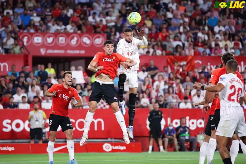Sevilla sẽ đối đầu với Mallorca tại vòng 32 La Liga